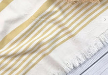 Charger l'image dans la galerie, Serviette de bain / Foutas Beige Moutarde
